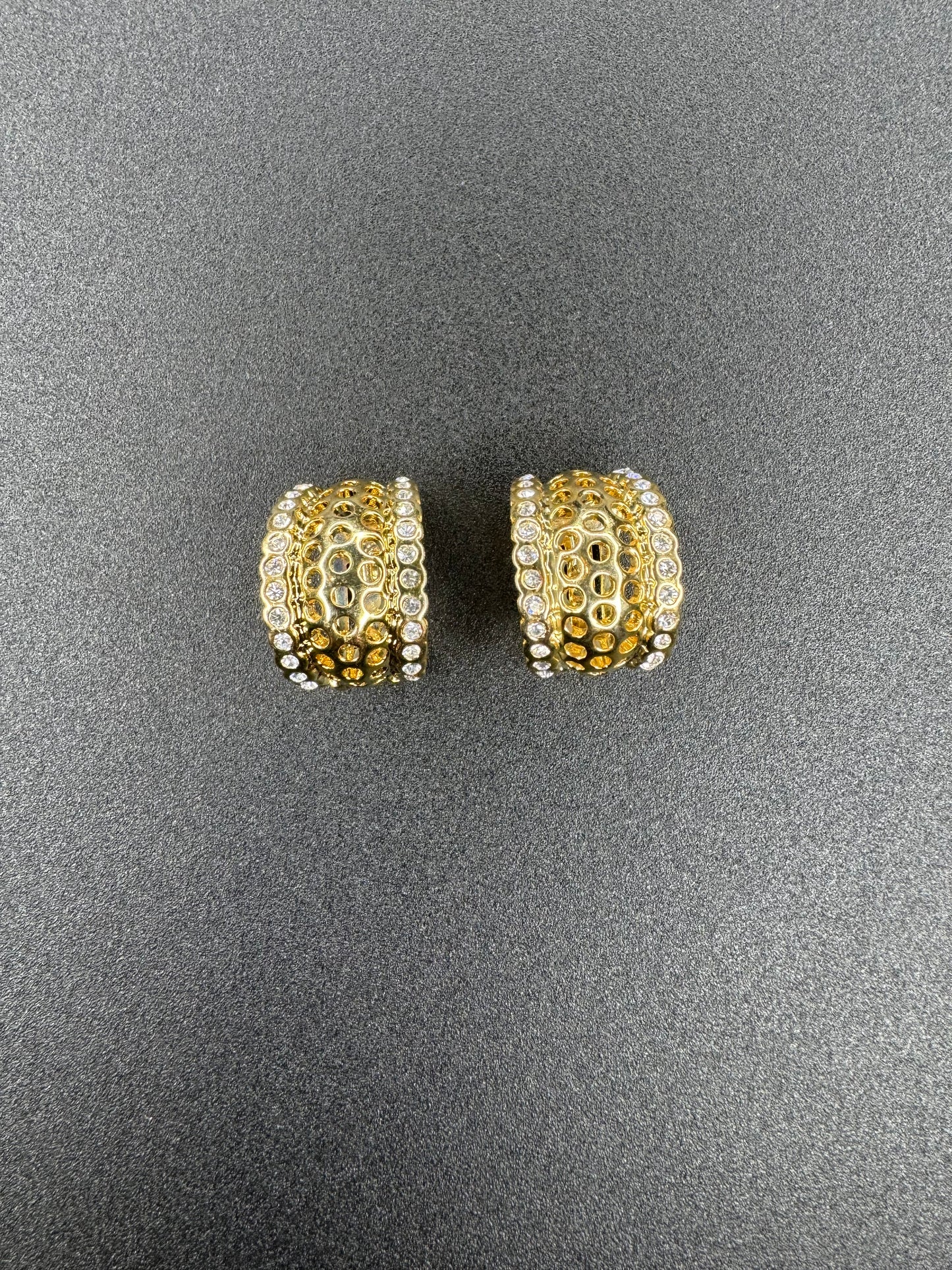 100-808__2023-12-19-01-28-21.jpg